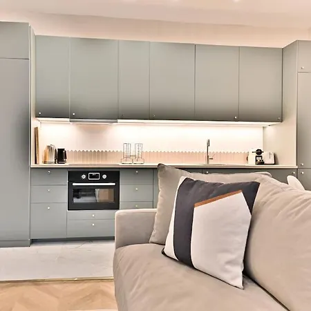 Proche Grand Boulevard -